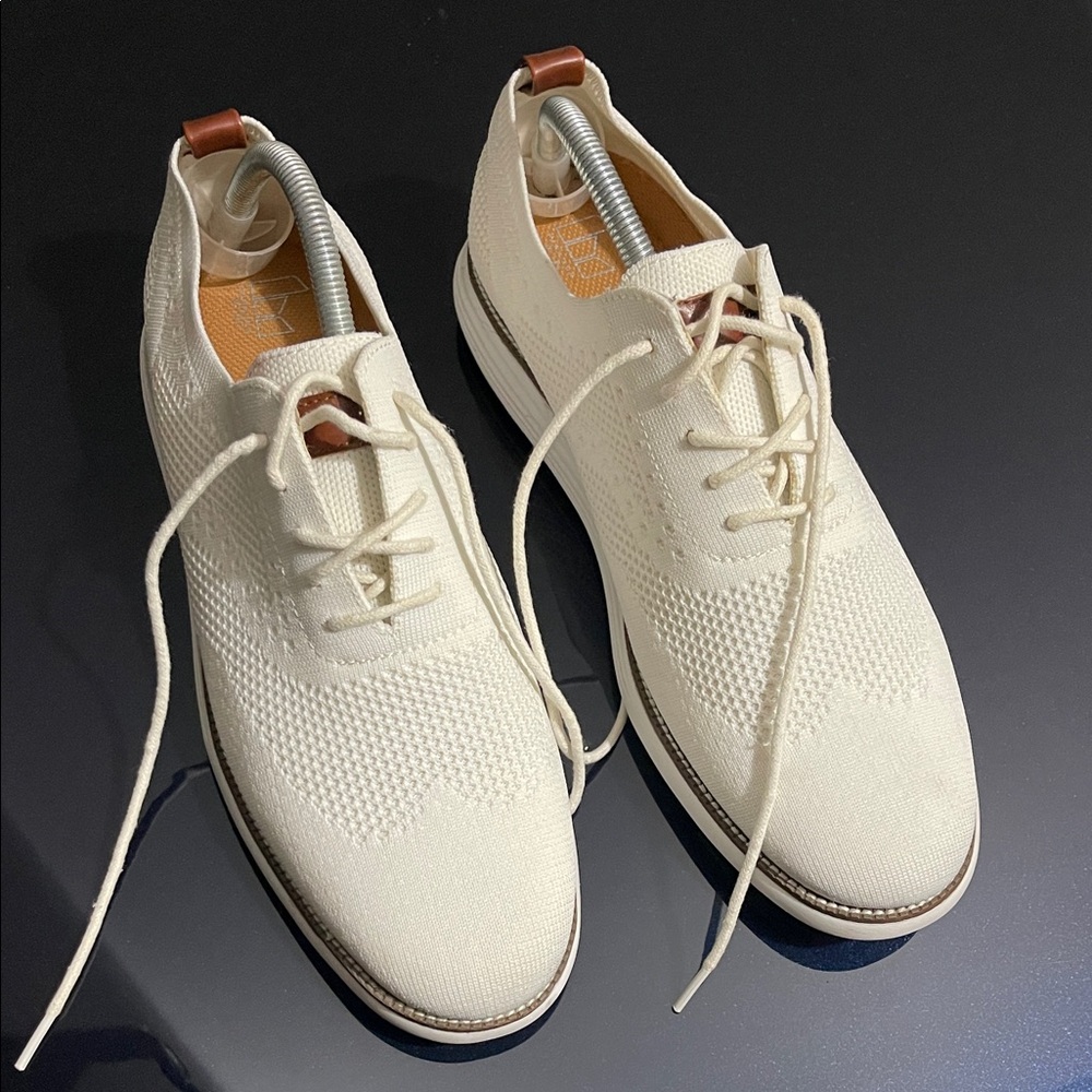 Elegant Cream Knit Oxford Shoes for Men